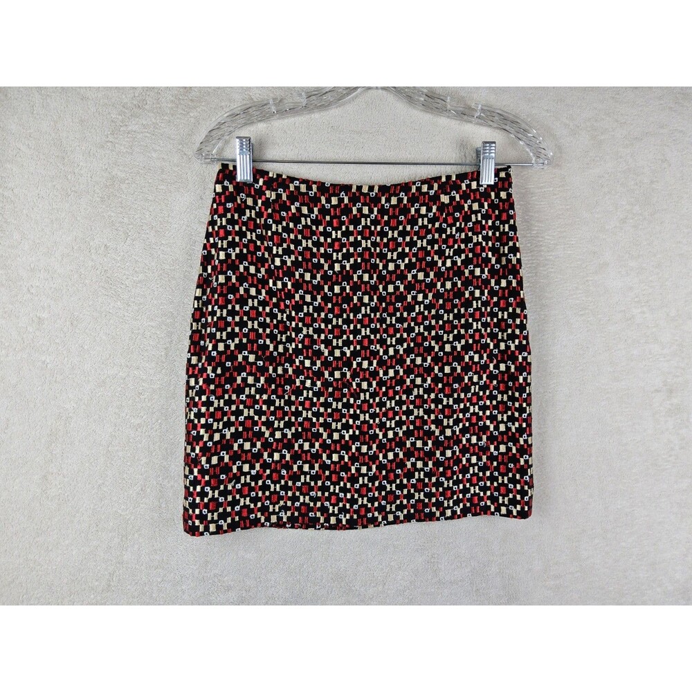 Tocca Women's 100% Silk Embroidered Lined Mini Skirt Size 6